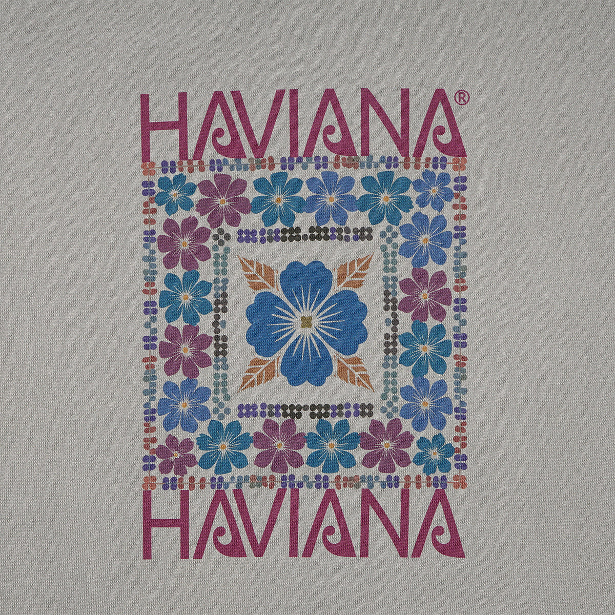 HAVIANA KALEID FLOWER スウェット グレー プリント拡大|ハイビスカスをシンメトリックに配置したボタニカルグラフィックディテール|沖縄ファッションブランド 通販