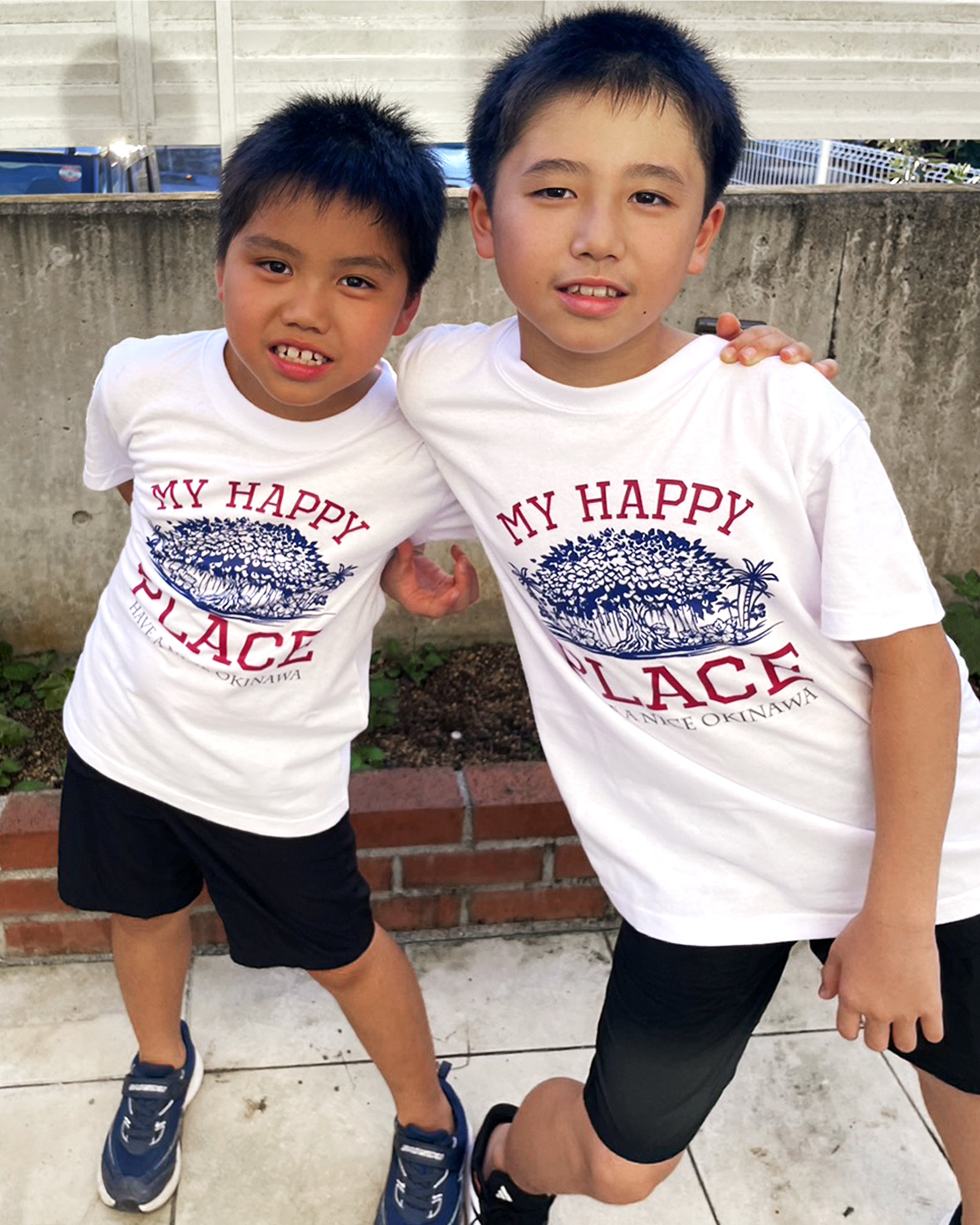 GAJYUMARU PLACE<br>T-shirt (kids)
