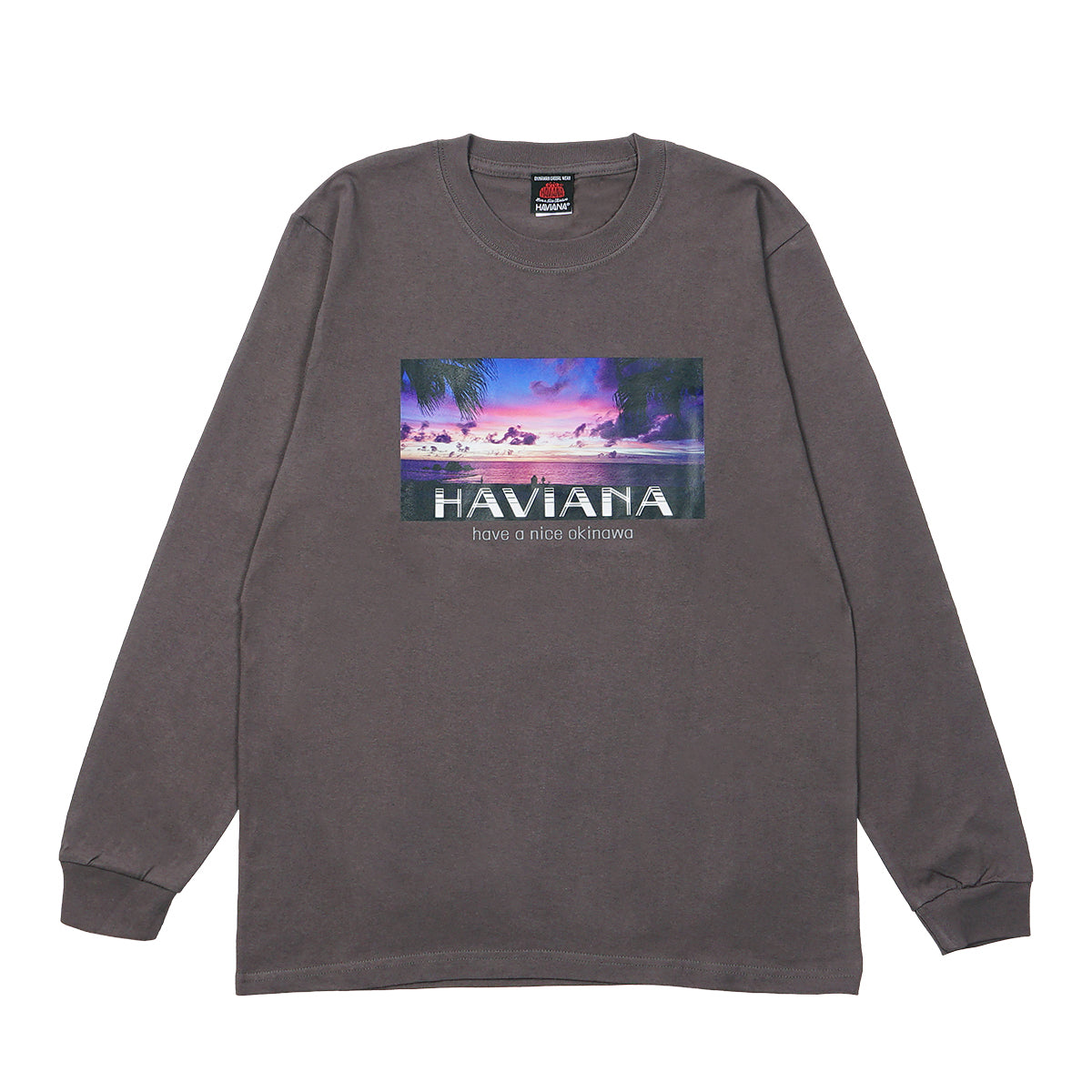 HAVIANA PINK SUNSET Photo T フォトTシャツ チャコール 正面｜夕暮れのビーチ風景をプリントしたロングスリーブ｜沖縄ファッションブランド 通販